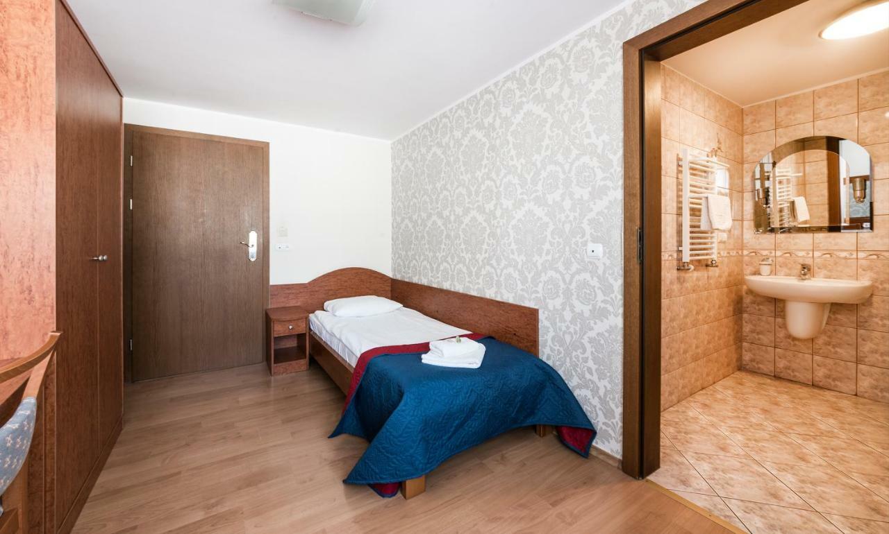 Gosciniec Witomino Bed & Breakfast กดิเนีย ภายนอก รูปภาพ